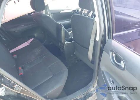 2017 Nissan Sentra S z USA, uszkodzony, nr VIN 3N1AB7APXHY276399